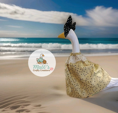 Bee Print Dress With Black Dot Bow 21-28 inch