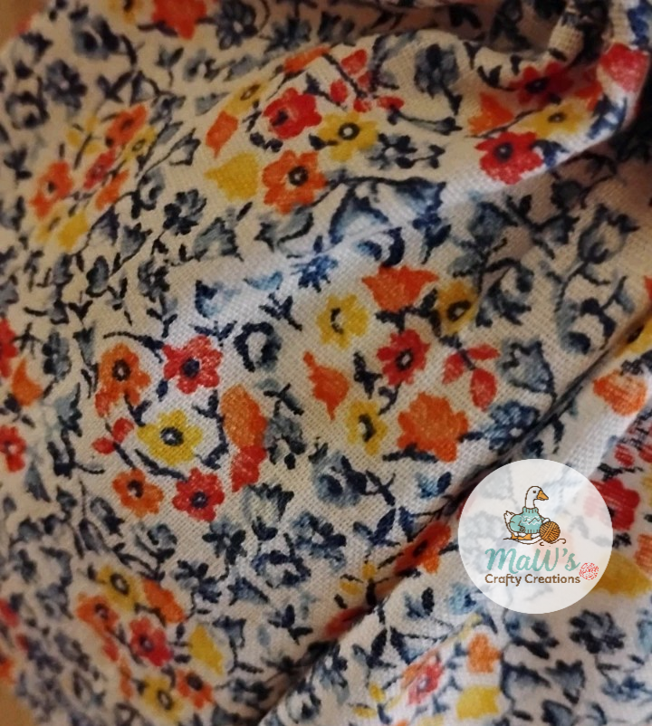 Vintage Floral Print Porch Goose Dress with Matching Bow 21-28 inch