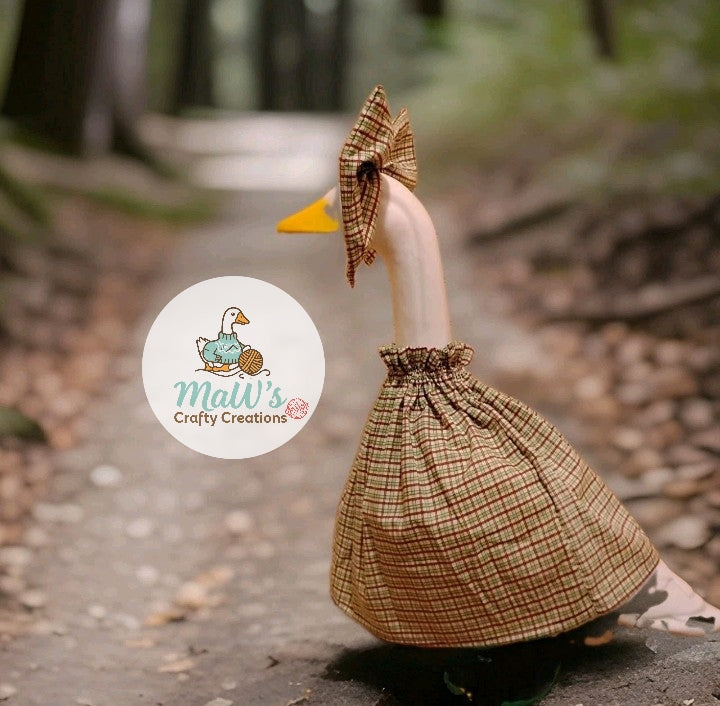 Porch Goose 22-28 inch dress with matching bow.
